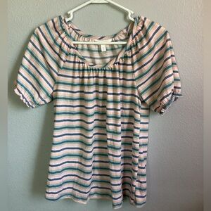 Cute bubble sleeve top